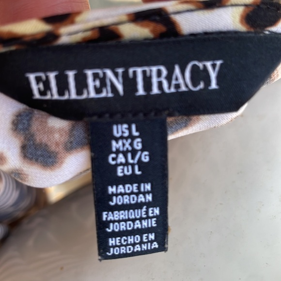 Ellen Tracy top with ruffle 3/4 sleeves - Picture 3 of 5